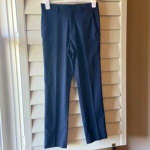 Kenneth Cole. Men’s dark navy dress pants. Size 30/30.
